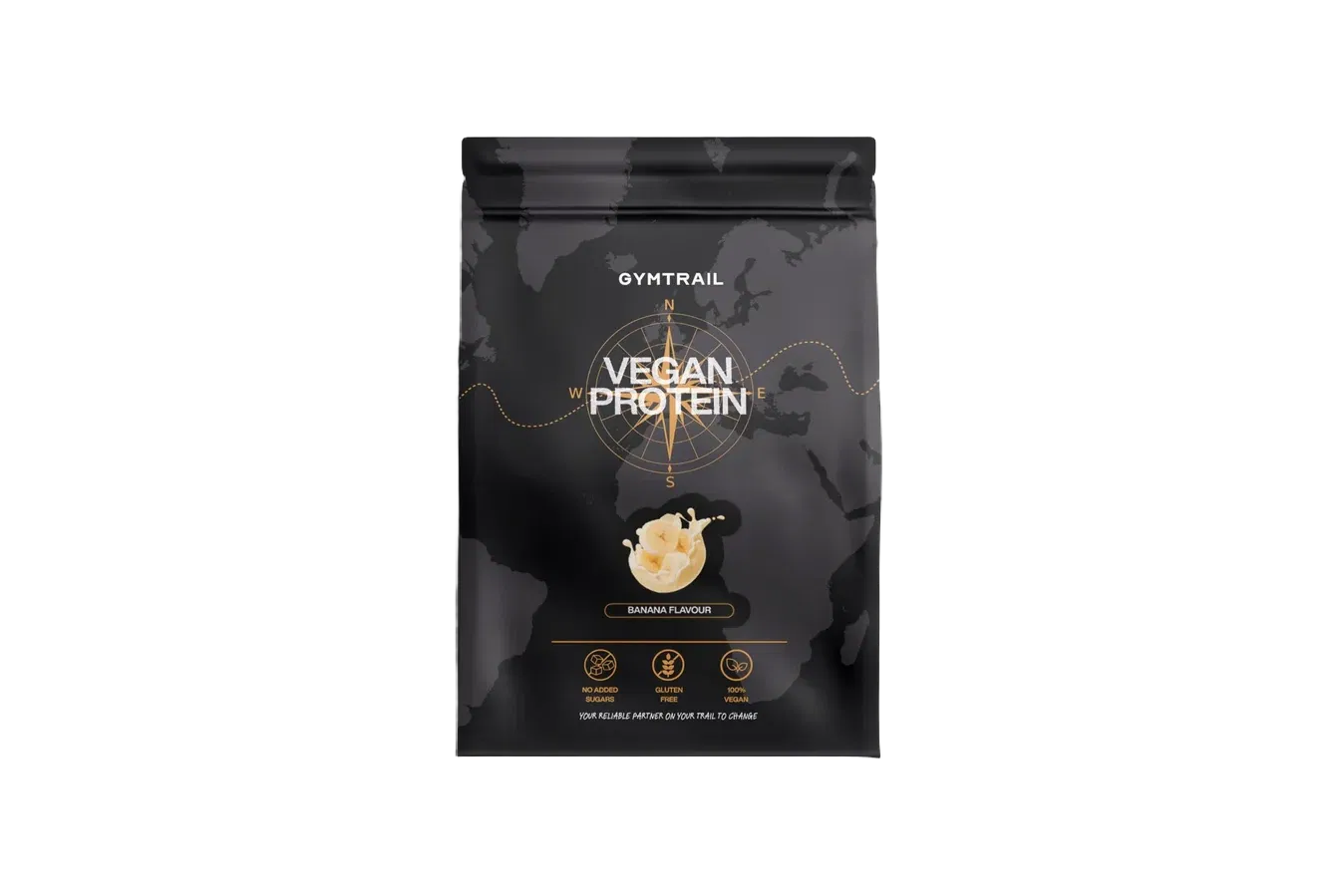 Eine schwarze Packung Gymtrail Vegan Proteinpulver, Geschmacksrichtung Banane, mit einer Weltkarte im Hintergrund und Bananenscheiben auf der Vorderseite.