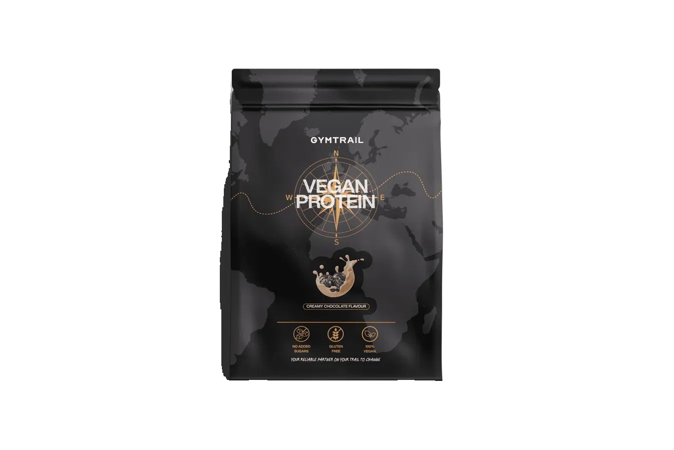 Eine schwarze Verpackung des veganen Proteinpulvers GYMTRAIL mit einem goldenen Kompassmotiv, einem Spritzer Schokolade und Symbolen, die den Nährwert des Pulvers hervorheben. Auf dem Etikett steht 
